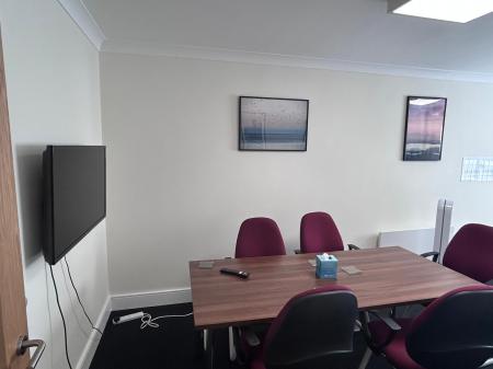 1 bedroom Office to let in High Street, Tonbridge, TN9