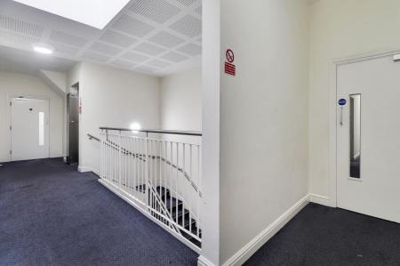 2 bedroom Flat for sale in Culverden Park Road, Tunbridge Wells, TN4
