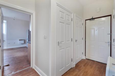 2 bedroom Flat for sale in Culverden Park Road, Tunbridge Wells, TN4