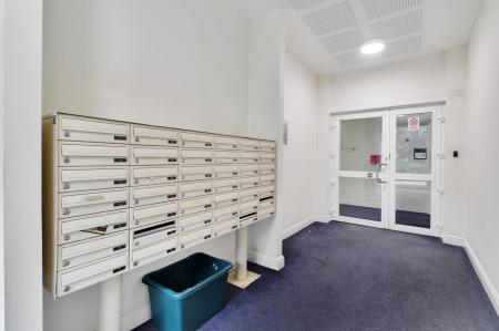2 bedroom Flat for sale in Culverden Park Road, Tunbridge Wells, TN4
