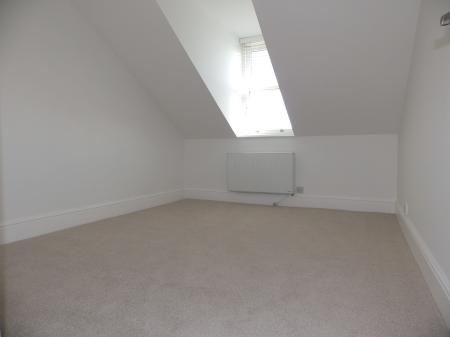 2 bedroom Flat to let in Dudley Road, Tunbridge Wells, TN1