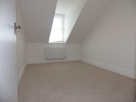 2 bedroom Flat to let in Dudley Road, Tunbridge Wells, TN1