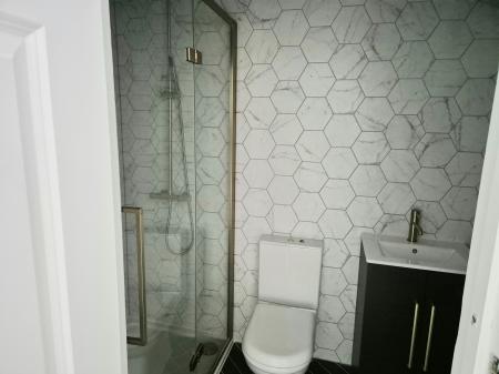 3 bedroom Flat to let in Mount Pleasant Avenue, Tunbridge Wells, TN1