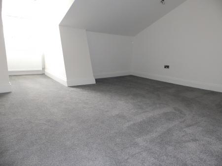 3 bedroom Flat to let in Mount Pleasant Avenue, Tunbridge Wells, TN1