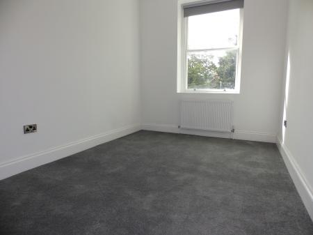 3 bedroom Flat to let in Mount Pleasant Avenue, Tunbridge Wells, TN1