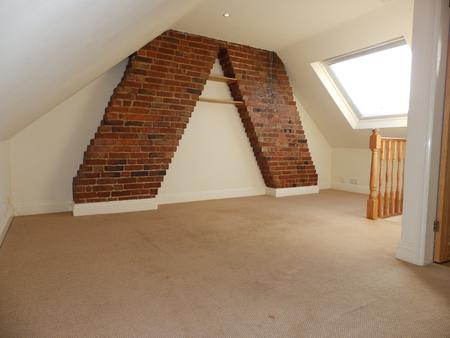 3 bedroom Terraced House to let in Dorset Road, Tunbridge Wells, TN2