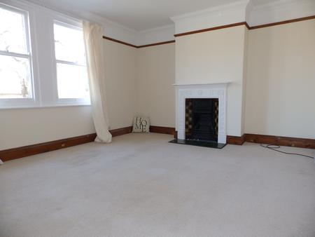 3 bedroom Terraced House to let in Dorset Road, Tunbridge Wells, TN2