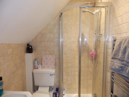 4 bedroom Detached house to let in Langton Road, Langton Green, TN3