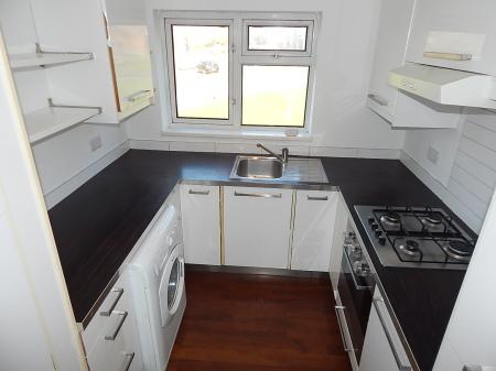 2 bedroom Flat for sale in Sunderland Close, Rochester, ME1