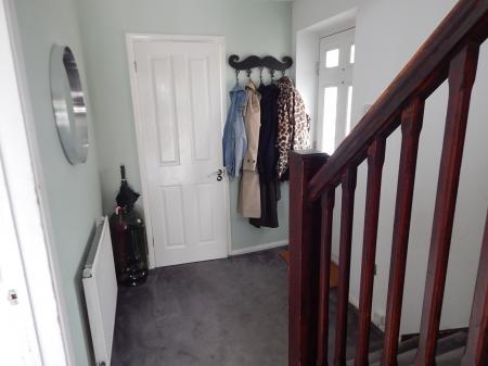 3 bedroom Detached house to let in Rectory Close, Wouldham, ME1