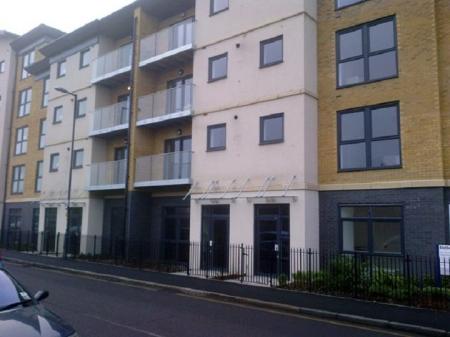 Station Road, Strood, ME2