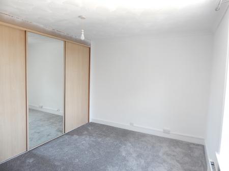 4 bedroom Terraced House to let in Maidstone Road, Rochester, ME1