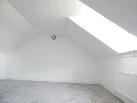 4 bedroom Terraced House to let in Maidstone Road, Rochester, ME1