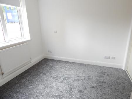 2 bedroom Flat to let in Valetta Way, Rochester, ME1