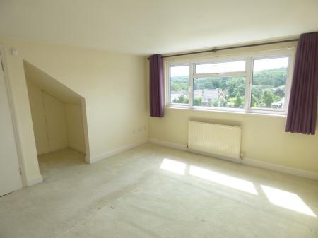 3 bedroom Semi-detached house for sale in Great Berry Lane, Langdon Hills, SS16