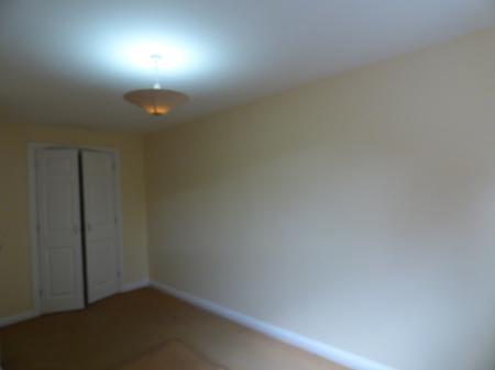 2 bedroom Flat for sale in Beeston Court, Laindon, SS15