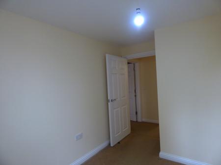 2 bedroom Flat for sale in Beeston Court, Laindon, SS15