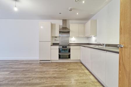 1 bedroom Flat for sale in Image Court, Maxwell Road, Romford, RM7