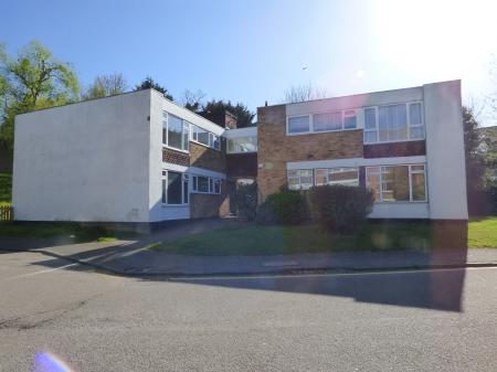 2 bedroom Flat for sale in Radford Way, Billericay, CM12