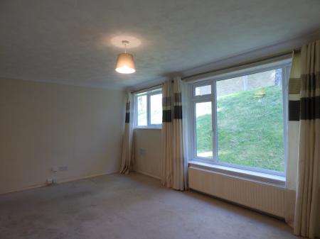 2 bedroom Flat for sale in Radford Way, Billericay, CM12