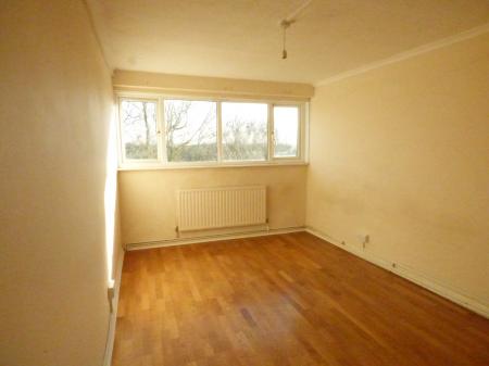 1 bedroom Flat to let in The Knares, Basildon, SS16