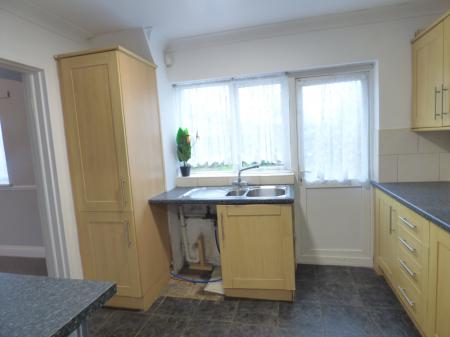 3 bedroom Terraced House to let in Beech Road, Basildon, SS14