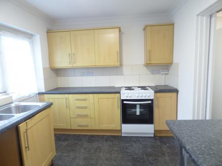 3 bedroom Terraced House to let in Beech Road, Basildon, SS14