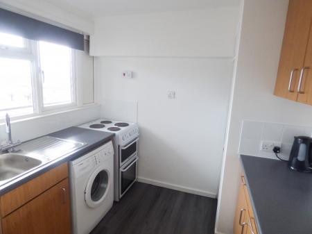 1 bedroom Flat to let in The Knares, Basildon, SS16