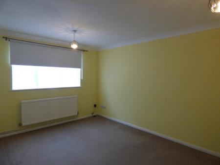 1 bedroom Flat to let in Wellington Place, Brentwood, CM14