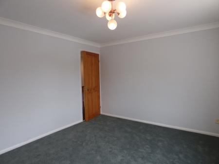 4 bedroom Detached house to let in Eisenhower Road, Laindon, Basildon, SS15