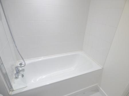 1 bedroom Studio flat to let in Marlborough Way, Billericay, CM12