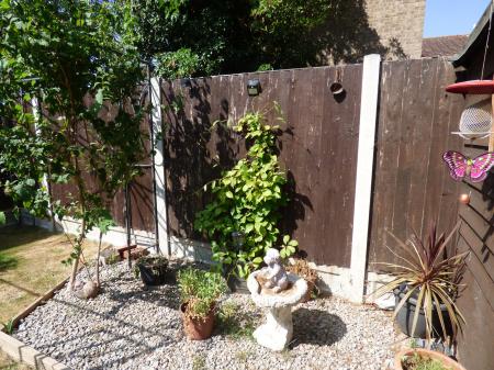 1 bedroom Terraced House to let in Bourne Close, Basildon, SS15