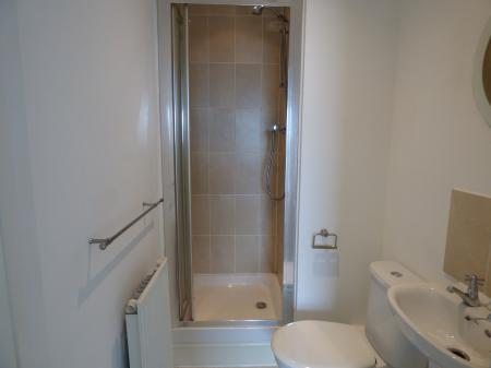 2 bedroom Flat to let in Blyth House, Southchurch Road, Southend-on-Sea, SS1