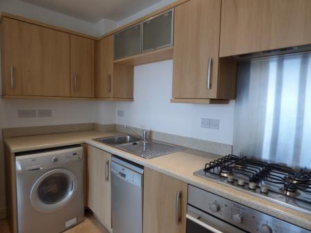 2 bedroom Flat to let in Blyth House, Southchurch Road, Southend-on-Sea, SS1