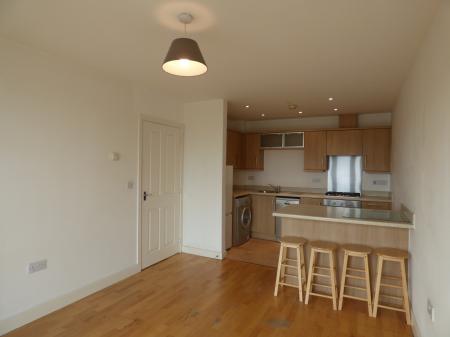 2 bedroom Flat to let in Blyth House, Southchurch Road, Southend-on-Sea, SS1