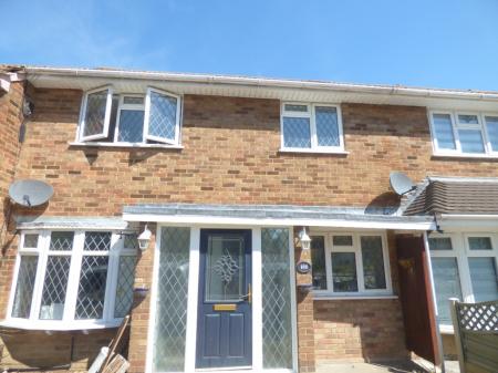 3 bedroom Terraced House to let in Whitmore Way, Basildon, SS14