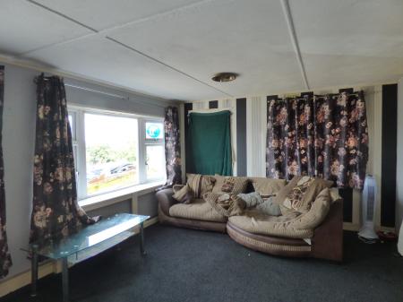 2 bedroom Mobile home for sale in Dunton View, Dunton Mobile Home Park, Brentwood, CM13