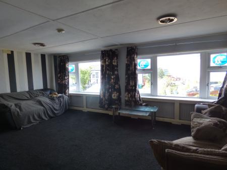 2 bedroom Mobile home for sale in Dunton View, Dunton Mobile Home Park, Brentwood, CM13