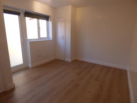 3 bedroom Bungalow to let in Leigh on Sea, Eastwood