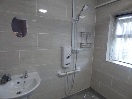 3 bedroom Terraced House to let in Curling Walk, Basildon, SS14