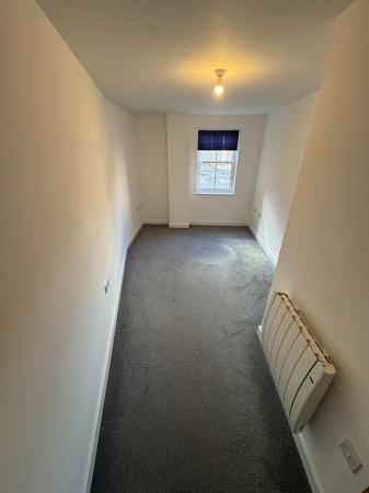 2 bedroom Flat to let in Charlotte Court, Margate, CT9