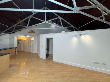 2 bedroom Flat to let in Viking House, Cliftonville, Margate, CT9