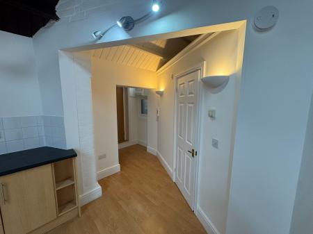 2 bedroom Flat to let in Viking House, Cliftonville, Margate, CT9