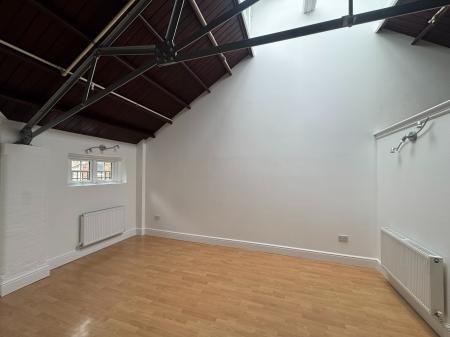 2 bedroom Flat to let in Viking House, Cliftonville, Margate, CT9