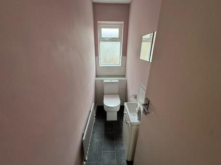 2 bedroom Flat to let in Broadstairs