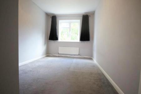 2 bedroom Flat to let in Broadstairs