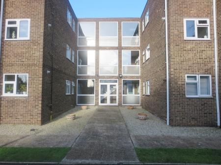 2 bedroom Flat to let in Broadstairs