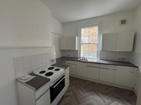 1 bedroom Flat to let in St. Mildred's Road, Westgate-on-Sea, CT8