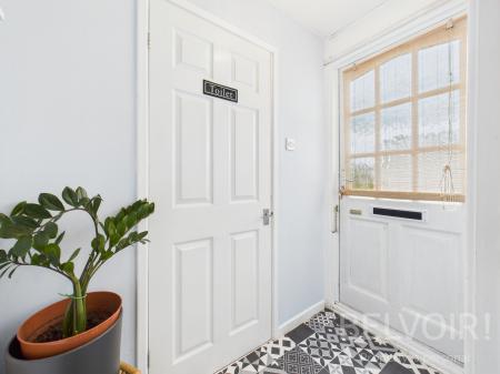 3 bedroom Terraced House for sale in Barn Close, Donnington, Telford, TF2