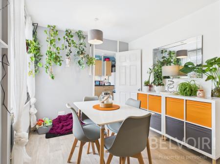 3 bedroom Terraced House for sale in Barn Close, Donnington, Telford, TF2